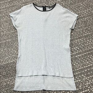 Suzy Shier | Blue Faux Leather Trim Hi-Low Top